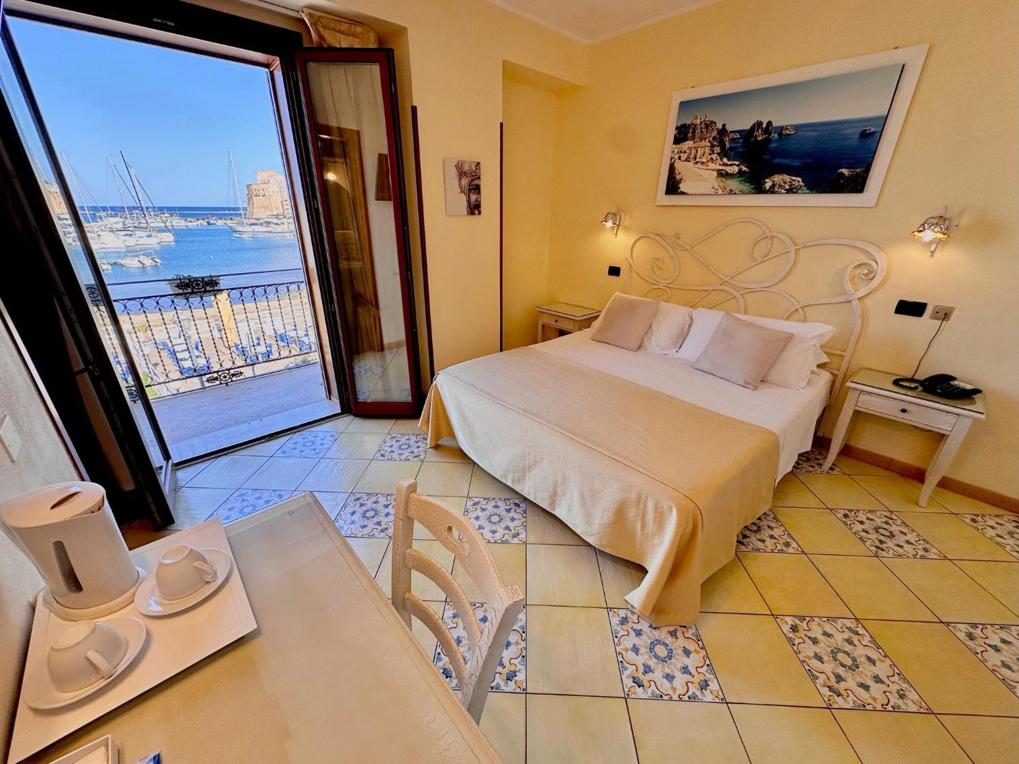 Hotel Cala Marina Castellammare del Golfo Εξωτερικό φωτογραφία