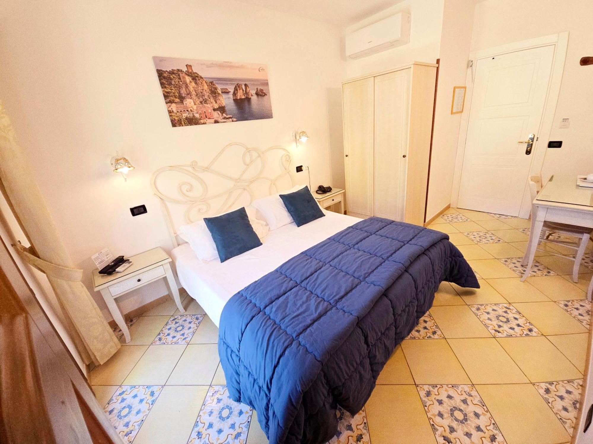 Hotel Cala Marina Castellammare del Golfo Εξωτερικό φωτογραφία